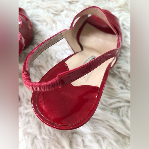 MANOLO BLAHNIK Red Patent Leather Open Pumps Size 41 (U.S. size 10/10.5) - Picture 7 of 14